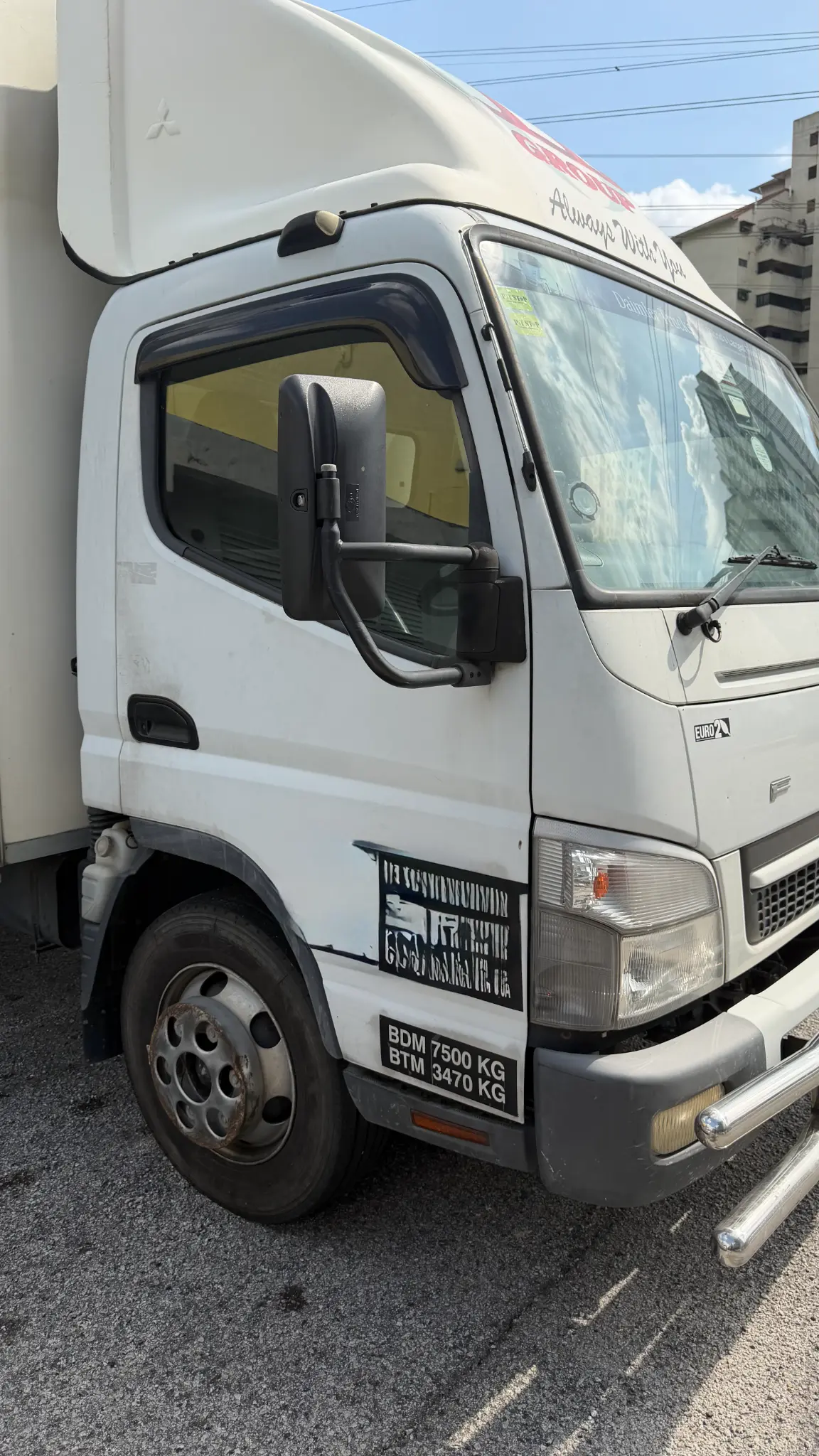 Mitsubishi Canter SLD installation